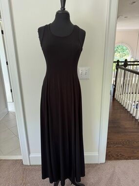 Michael MicheaKors Classic Black Sleeveless Maxi Dress - Versatile Style